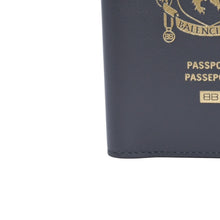 画像をギャラリービューアに読み込む, 極美品 BALENCIAGA バレンシアガ PASSPORT CASE パスポートケース グレー ゴールド ブラック 787742 中古 4a002436