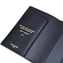 画像をギャラリービューアに読み込む, 極美品 BALENCIAGA バレンシアガ PASSPORT CASE パスポートケース グレー ゴールド ブラック 787742 中古 4a002436