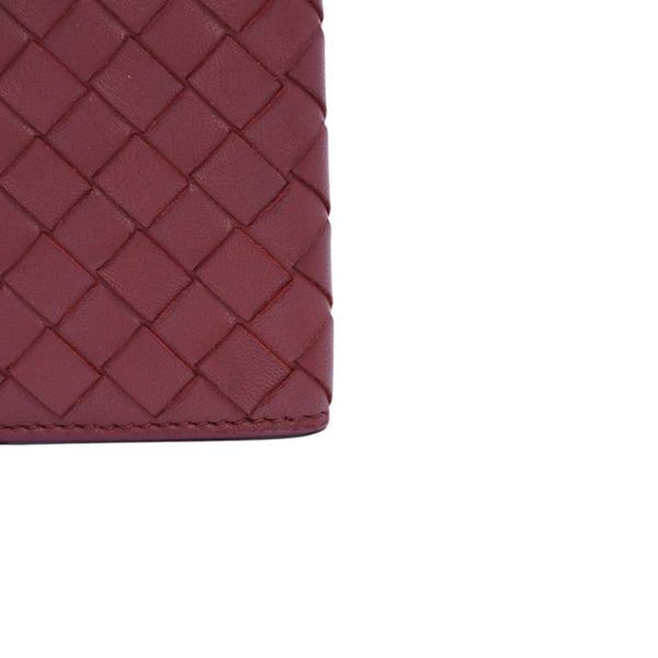 BOTTEGA VENETA ボッテガヴェネタ PASSPORT CASE パスポートケース イントレチャート レザー レッド 美品 中古 4a002428