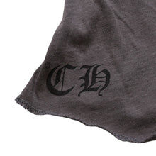 Load image into Gallery viewer, CHROME HEARTS クロムハーツ ヘンリーネック 7部袖Tシャツ サイズL ヴァインダガー セメタリークロス サンドグレー 美品 中古 4a002860
