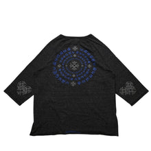 Load image into Gallery viewer, 極美品 CHROME HEARTS クロムハーツ ヘンリーネック 7部袖Tシャツ サイズM CHプラス サークルロゴ チャコールグレー 中古 4a002863