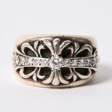 Load image into Gallery viewer, CHROME HEARTS クロムハーツ FLRL CRS P DMND オールド フローラルクロスリング 重量約15.5g サイズ14号 パヴェダイヤ 純正 美品 中古 4b013089