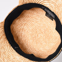 Load image into Gallery viewer, 極美品 CHANEL シャネル ストローハット 麦わら帽子 AA0408 サイズS ロゴパッチ ココマーク ストロー レザー ベージュ 中古 4a002453