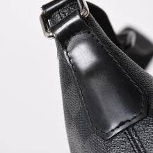 Load image into Gallery viewer, 極美品 LOUIS VUITTON ルイヴィトン ミックPM ショルダーバッグ N41211 ブラック ダミエ グラフィット 中古 4b010796