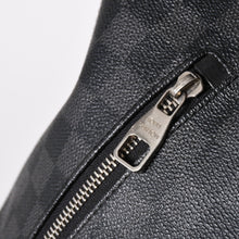 Load image into Gallery viewer, 極美品 LOUIS VUITTON ルイヴィトン ミックPM ショルダーバッグ N41211 ブラック ダミエ グラフィット 中古 4b010796