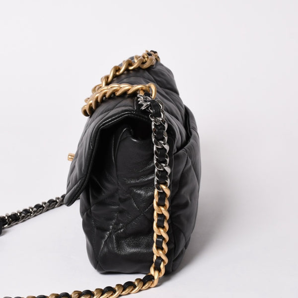 極美品 CHANEL シャネル CHANEL19 LARGE シャネル19 ラージ チェーンショルダーバッグ AS1161 28番台 ラムスキン ブラック 中古 4a002467