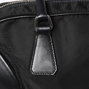 PRADA プラダ ハンドバッグ B10747 トライアングルロゴ 三角プレート ナイロン レザー ブラック シルバー金具 良品 中古 4a002471