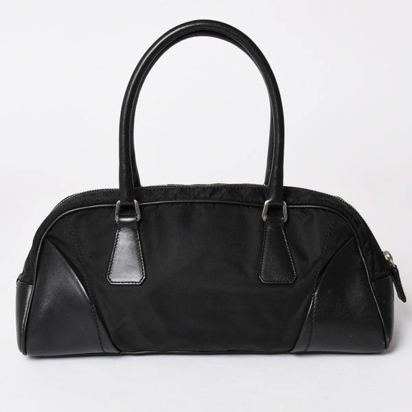 PRADA プラダ ハンドバッグ B10747 トライアングルロゴ 三角プレート ナイロン レザー ブラック シルバー金具 良品 中古 4a002471
