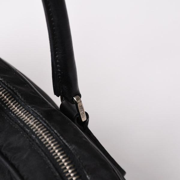 PRADA プラダ ハンドバッグ B10747 トライアングルロゴ 三角プレート ナイロン レザー ブラック シルバー金具 良品 中古 4a002471