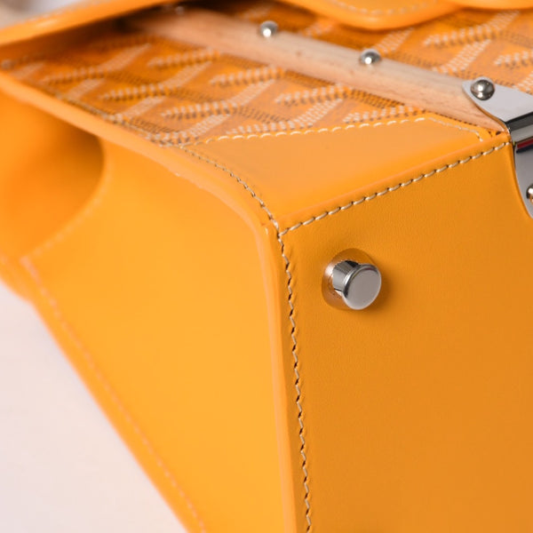 新品同様 GOYARD ゴヤール サイゴンミニ ストラクチャード 2WAYショルダーバッグ ハンドバッグ ゴヤールディンキャンバス ウッド イエロー 中古 4a002799