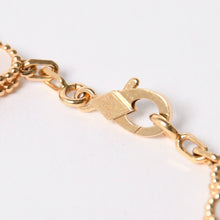 Load image into Gallery viewer, 極美品 VanCleef&amp;Arpels ヴァンクリーフ&amp;アーペル ヴィンテージアルハンブラ ブレスレット 5モチーフ VCARA41800 シェル 約11.6g 中古 4a002483
