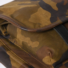 画像をギャラリービューアに読み込む, CHROME HEARTS クロムハーツ SHOULDER BAG TINY ショルダーバッグ タイニー ガンスリンガー ダガージップ レザー カモフラ 美品 中古 4a002419