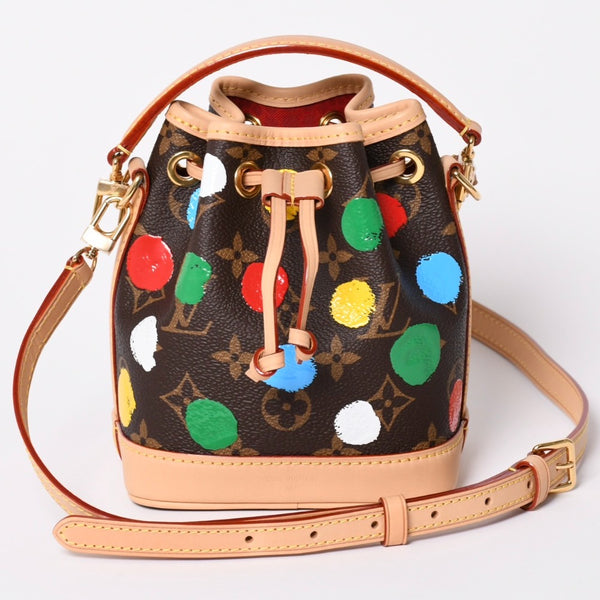 新品同様 LOUIS VUITTON ルイヴィトン 草間彌生コラボ ショルダーバッグ モノグラム ナノノエ M81863 ブラウン 中古 4a002388