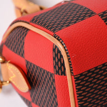 Load image into Gallery viewer, 極美品 LOUIS VUITTON ルイヴィトン スピーディ・バンドリエール18 ルージュ N40611 ダミエポップ ブラウン レッド 中古 4a002012
