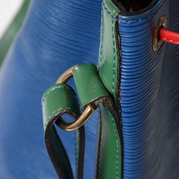 LOUIS VUITTON ルイヴィトン エピ ノエ トリコロール 巾着型ショルダーバッグ エピレザー トレドブルー カスティリアンレッド ボルネオグリーン M44082 美品 中古 4a002488