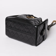 画像をギャラリービューアに読み込む, 新品未使用 CHANEL シャネル 26SS CHANEL 25 ミニ ワンショルダーバッグ AS5631 ランダム番台 ココマーク ブラック 中古 4a002612