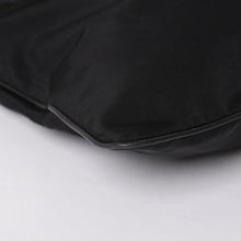 Load image into Gallery viewer, 極美品 PRADA プラダ ショルダーバッグ ブラック トライアングルロゴ シルバー金具 ナイロン 中古 4a002493