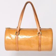 Load image into Gallery viewer, LOUIS VUITTON ルイヴィトン モノグラム ヴェルニ ヘッドフォード ハンドバッグ ボストンバッグ イエロー パテント レザー M91006 美品 中古 4a002497