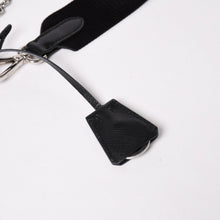 画像をギャラリービューアに読み込む, 極美品 PRADA プラダ ホーボー ワンショルダーバッグ 1BH204 トライアングルロゴ 三角ロゴプレート ナイロン ブラック 中古 4a002395