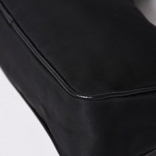 画像をギャラリービューアに読み込む, 極美品 PRADA プラダ ホーボー ワンショルダーバッグ 1BH204 トライアングルロゴ 三角ロゴプレート ナイロン ブラック 中古 4a002395