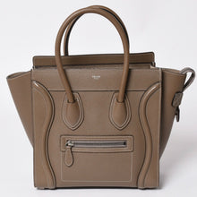 Load image into Gallery viewer, 極美品 CELINE セリーヌ Micro Shopper luggage Handbag ラゲージ マイクロショッパー ハンドバッグ F-AT-1262 エディ期 中古 4a001099