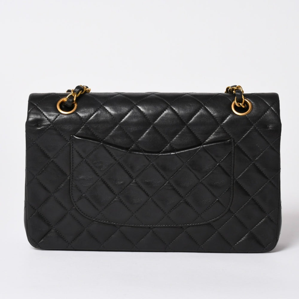 極美品 CHANEL シャネル マトラッセ25 Wフラップ Wチェーンショルダーバッグ 3番台 ココマーク ラムスキン ブラック ゴールド金具 中古 4a002445