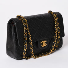 画像をギャラリービューアに読み込む, 極美品 CHANEL シャネル マトラッセ25 Wフラップ Wチェーンショルダーバッグ 3番台 ココマーク ラムスキン ブラック ゴールド金具 中古 4a002445