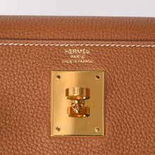 画像をギャラリービューアに読み込む, 新品同様 HERMES エルメス ケリー28 内縫い ゴールド C刻印 トゴ シルバー金具 ハンドバッグ 中古 4a002760