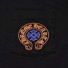 画像をギャラリービューアに読み込む, CHROME HEARTS クロムハーツ STAFF限定ホースシューロングスリーブTシャツ ホースシュー スクロールラベル オレンジ ブルー スタッフ限定 美品 中古 4a002532
