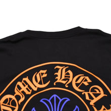 画像をギャラリービューアに読み込む, CHROME HEARTS クロムハーツ STAFF限定ホースシューロングスリーブTシャツ ホースシュー スクロールラベル オレンジ ブルー スタッフ限定 美品 中古 4a002532