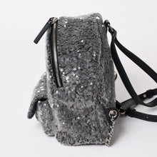 Load image into Gallery viewer, 極美品 CHANEL シャネル Spangles Mini Backpack スパンコール ミニリュック 25番台 シルバー金具 シルバーチェーン 中古 4a002843