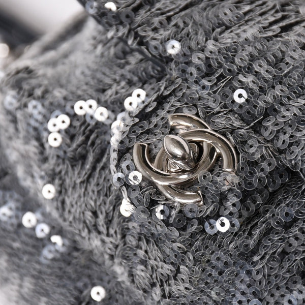 極美品 CHANEL シャネル Spangles Mini Backpack スパンコール ミニリュック 25番台 シルバー金具 シルバーチェーン 中古 4a002843