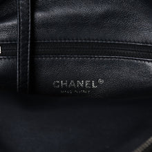 Load image into Gallery viewer, 極美品 CHANEL シャネル Spangles Mini Backpack スパンコール ミニリュック 25番台 シルバー金具 シルバーチェーン 中古 4a002843
