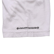 画像をギャラリービューアに読み込む, CHROME HEARTS クロムハーツ NECK LOGO S/S TEE ポケット付き 半袖Tシャツ ホワイト スクロールラベルロゴ CHロゴ ホワイト Sサイズ 美品 中古 4a003224