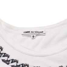 画像をギャラリービューアに読み込む, COMME des GARCONS コムデギャルソン × CHROME HEARTS クロムハーツ 半袖Tシャツ OT-T025 サイズ S クリスマス限定 美品 中古 4a003161