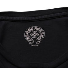 画像をギャラリービューアに読み込む, CHROME HEARTS クロムハーツ VINE DAGGER ヴァインダガー 半袖Tシャツ サイズS オールドイングリッシュロゴ ブラック 美品 中古 4a003163
