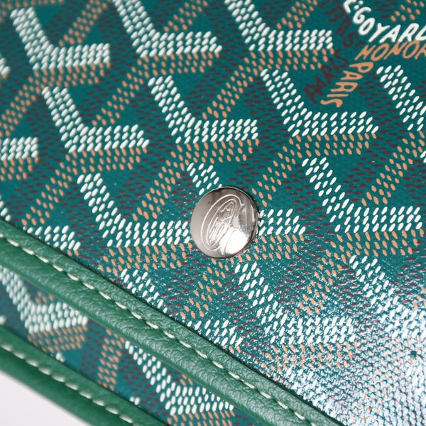 Like new GOYARD Plumé Pouch Wallet Shoulder Bag PLUMETPMLTY09CL09P Leather Green Silver Hardware Used 4a002750