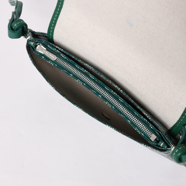 Like new GOYARD Plumé Pouch Wallet Shoulder Bag PLUMETPMLTY09CL09P Leather Green Silver Hardware Used 4a002750