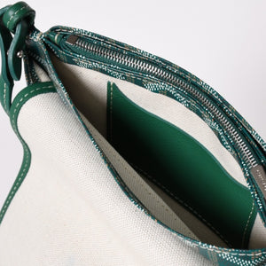 Like new GOYARD Plumé Pouch Wallet Shoulder Bag PLUMETPMLTY09CL09P Leather Green Silver Hardware Used 4a002750