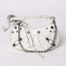 画像をギャラリービューアに読み込む, 極美品 BALENCIAGA バレンシアガ ルカゴール ミニバッグ レザー カルフスキン ホワイト シルバー金具 ショルダーバッグ 695514 中古 4a002731