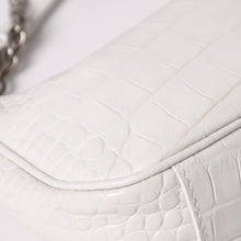 画像をギャラリービューアに読み込む, 極美品 BALENCIAGA バレンシアガ ルカゴール ミニバッグ レザー カルフスキン ホワイト シルバー金具 ショルダーバッグ 695514 中古 4a002731