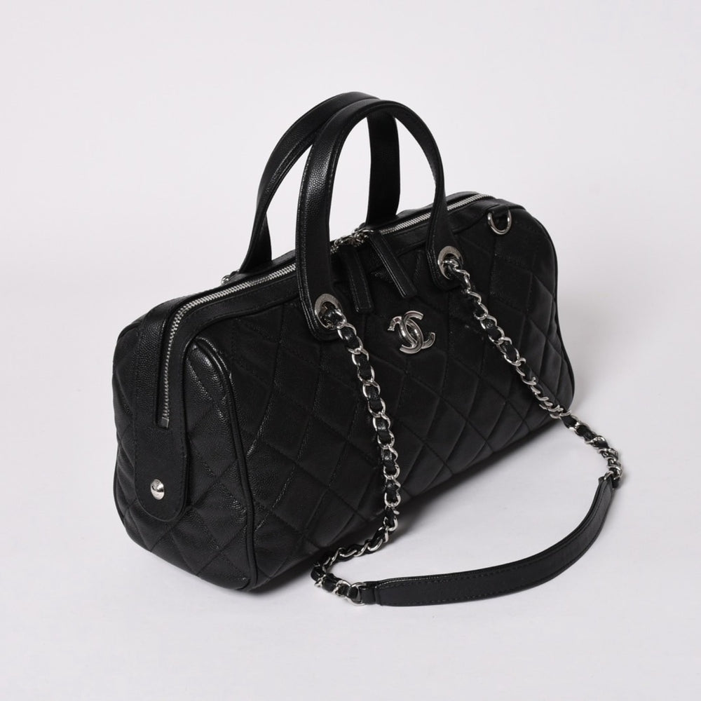 極美品 CHANEL シャネル チェーンワンショルダーバッグ AS5579 ランダム番台 ココマーク キャビアスキン ブラック シルバー金具 中古 4a002737