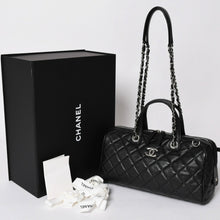画像をギャラリービューアに読み込む, 極美品 CHANEL シャネル チェーンワンショルダーバッグ AS5579 ランダム番台 ココマーク キャビアスキン ブラック シルバー金具 中古 4a002737