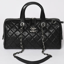 画像をギャラリービューアに読み込む, 極美品 CHANEL シャネル チェーンワンショルダーバッグ AS5579 ランダム番台 ココマーク キャビアスキン ブラック シルバー金具 中古 4a002737