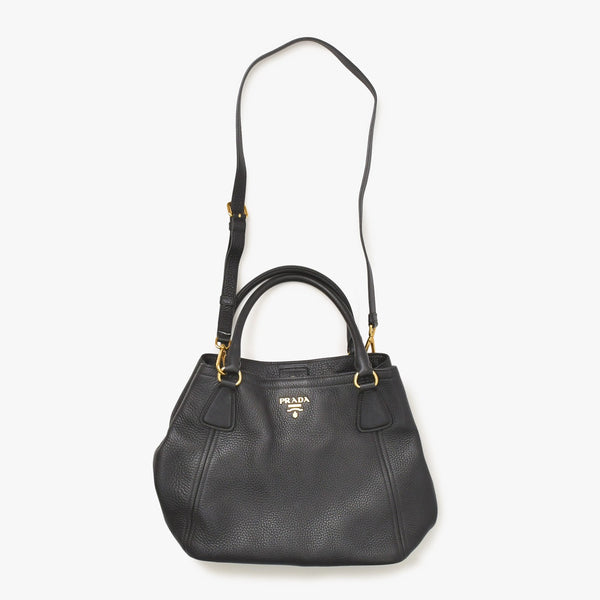 Very good condition PRADA 2WAY bag tote bag shoulder bag leather black gold hardware used 4a003704