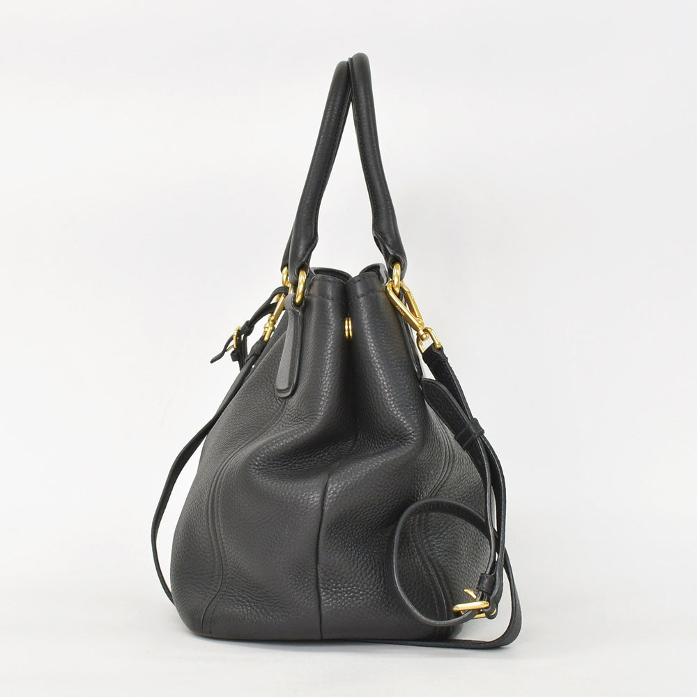 極美品 PRADA プラダ 2WAY バッグ トートバッグ ショルダーバッグ レザー ブラック ゴールド金具 中古 4a003704