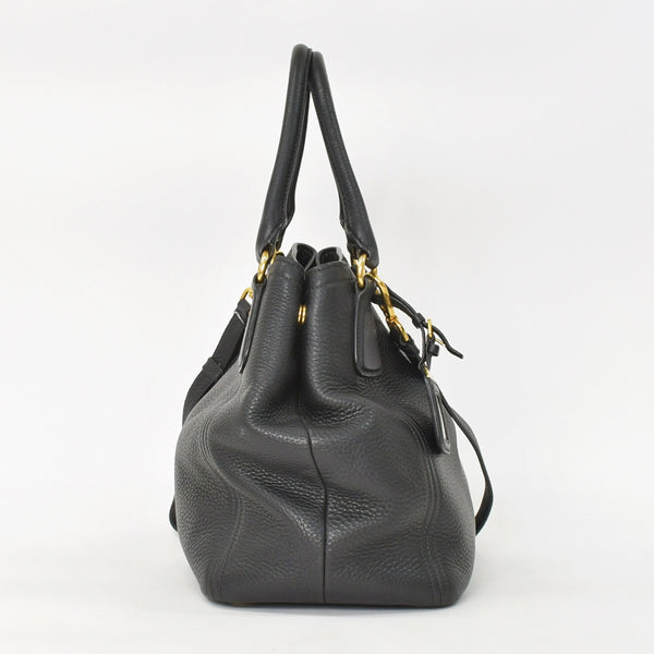 Very good condition PRADA 2WAY bag tote bag shoulder bag leather black gold hardware used 4a003704