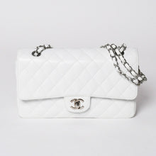 画像をギャラリービューアに読み込む, 極美品 CHANEL シャネル マトラッセ25 Wフラップ Wチェーンショルダーバッグ 12番台 キャビアスキン ホワイト シルバー金具 中古 4a002758