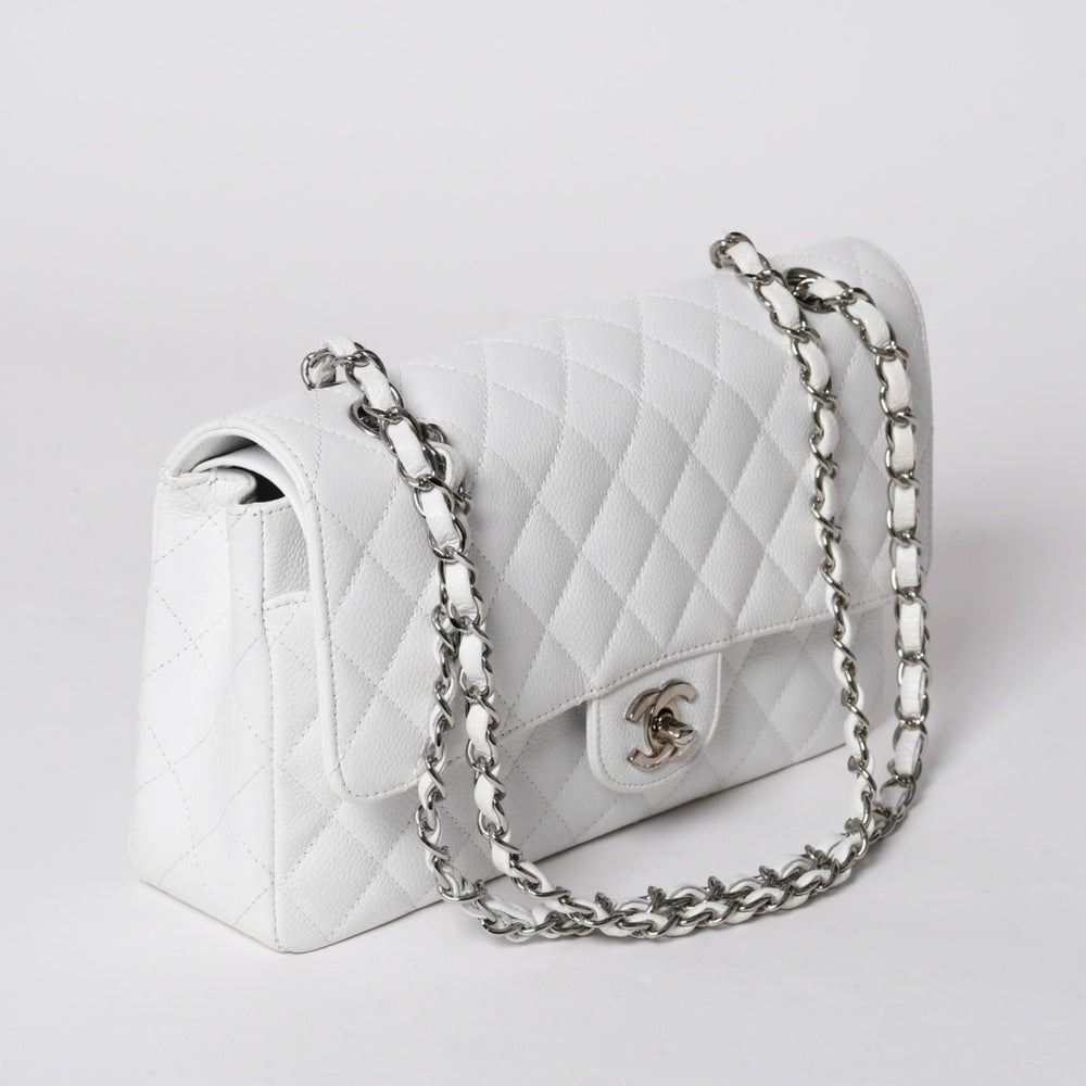 極美品 CHANEL シャネル マトラッセ25 Wフラップ Wチェーンショルダーバッグ 12番台 キャビアスキン ホワイト シルバー金具 中古 4a002758