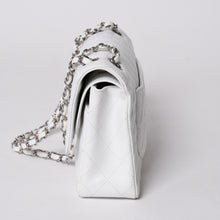 画像をギャラリービューアに読み込む, 極美品 CHANEL シャネル マトラッセ25 Wフラップ Wチェーンショルダーバッグ 12番台 キャビアスキン ホワイト シルバー金具 中古 4a002758